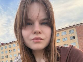 nude webcamgirl pic IsabelBrunjes