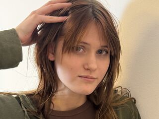 live webcam girl IsidraKolby