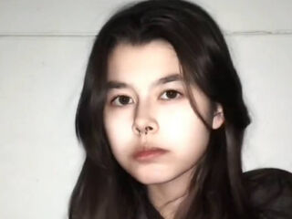 camgirl fingering pussy JimmyBohannon