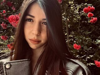 free webcam video JolynHouts
