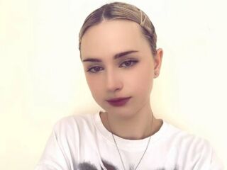 free chat room JudithHaverstock