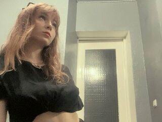 naughty camgirl photo KatheSanagustin
