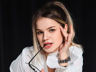 hot web cam show KellyHayden