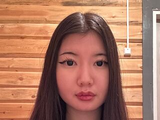 live-chat KenishaFaylor