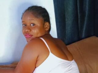 hot naked webcam girl KiraDon