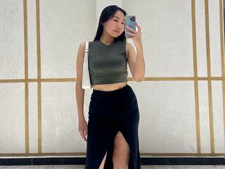 camgirl videochat KiyanaYan