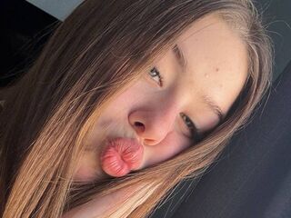 fingering girl cam picture KristiGroun