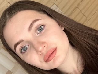 sexy webcamgirl pic LauriMaynor