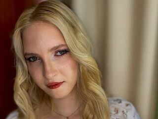 naughty cam girl LawandaTelle