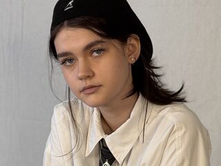 free live webcam picture LeannMolineaux