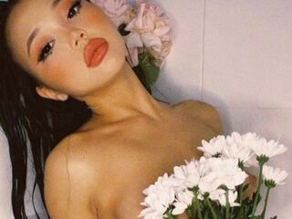 hot cam show LeonaBellmont