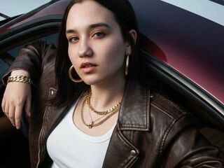 web cam chat LeraMednis