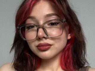 online chat LessyGrayce