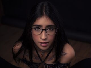 naughty camgirl masturbating LiliCollyns