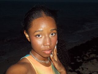 hot cam girl masturbating LilithAnnabell