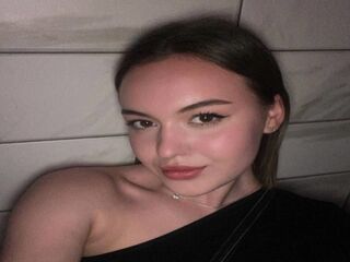 girl webcam LilithPage