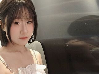 free liveshow LilyBrooklyn