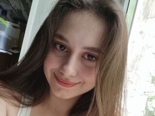 naked webcam girl photo LinnetKim