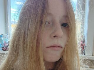 sexy webcamgirl LonaTonas