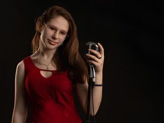 girl sexcam LucettaDainty