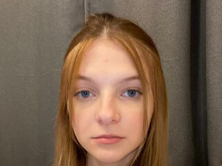 beautiful girlcam LuciMayala