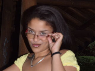 naked cam girl masturbating LunaRuselly