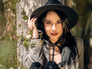 hot striptease web cam LunaSilvestre