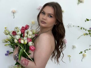 hot chat room LunaVales