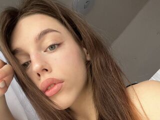 sexy cam girl LyraMoonshadow