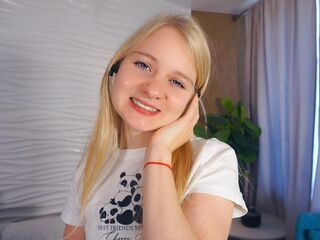 live cam show MathildaHultz
