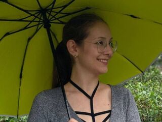 hot cam hooker MayDavidge