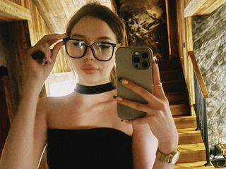 porn cam MiaForester
