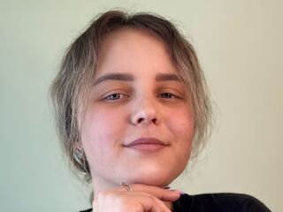 live porn picture MichaeleBendall