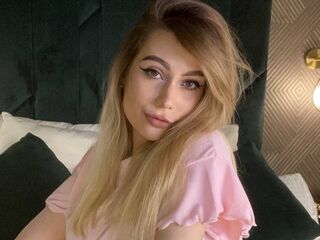 girl camsex MicheleMary