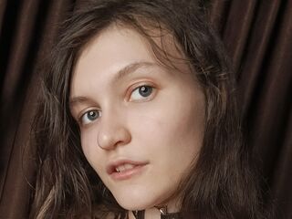 chat room livesex MillieStrife