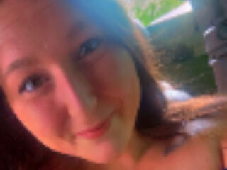 fingering cam whore NicoleR