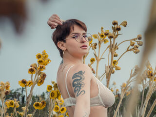 beautiful camgirl OliiviaJune