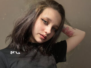 naked girl with webcam masturbating with sextoy RositaMackessy