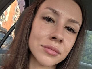 naked webcamgirl SebrinaSpenser
