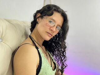 live sexcam SereneKenner