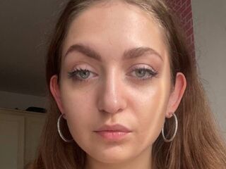 camgirl playing with sextoy ShaniFland