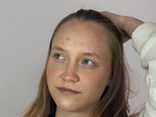 free live sexcam SharriDougan