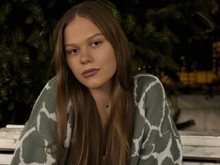 hot strip tease webcam TamaAkiyama