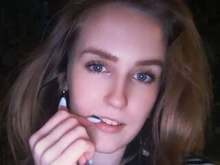 girl webcam TiffaneyLafrance