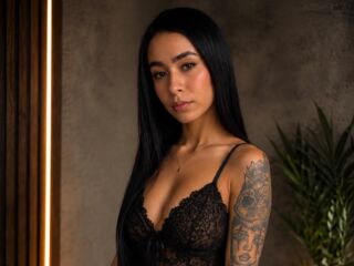 nude webcamgirl VictoryStone