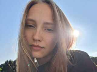 cam girl spreading pussy WanitaLoeppky
