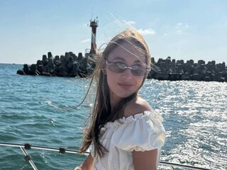 adult liveshow YaekoBrowers