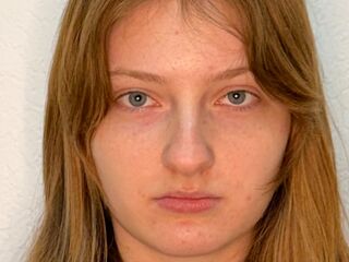 cam slut video chat ZellaCarwin