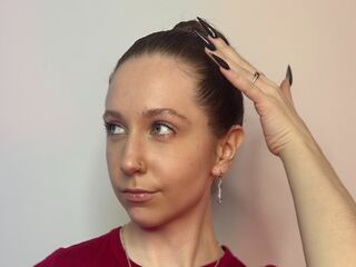 camslut naked ZoilaFerentz