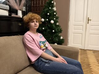 topless girl ZyraMonroe